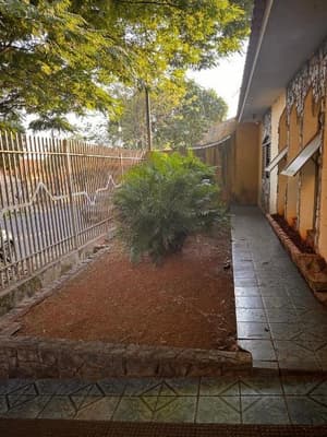 Foto 2 de 15: Terreno em leilão em Maringá - PR — Lote nº 04, da quadra nº 387, do Residencial Jardim Novo Oasis, com área de 347m², situado no perímetro urbano da cidade de Maringá, Estado Paraná