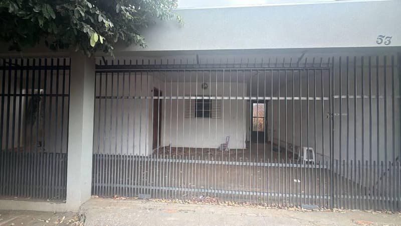 Foto 8 de 9: Casa em leilão em Penápolis - SP, bairro Jardim Esplanada — Casa 157m² com Terreno 202m² | Penápolis-SP | Jardim Esplanada | Ótima Oportunidade - Próx. à Av. Bento da Cruz e ao Penápolis Shopping - Financiamento em até 420 Meses!
