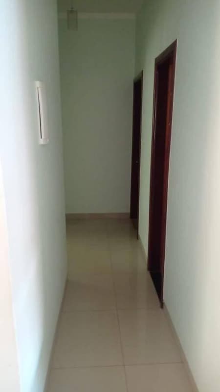 Foto 1 de 12: Casa em leilão em São Luís De Montes Belos - GO, bairro Setor Inicial — Casa 400m² com 4 Vagas e Lote 600m² | São Luís de Montes Belos-GO | Setor Inicial | Excelente Localização na Av. Cidade de Goiás, Próx. ao Espelho D'Água - Financiamento em até 420 Meses!