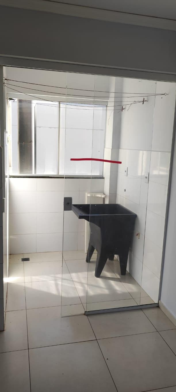 Foto 4 de 12: Apartamento em leilão em Toledo - PR, bairro Jardim Pancera — IMÓVEL URBANO APARTAMENTO ÁREA TOTAL 70,396 M² / ÁREA PRIVATIVA 56,32 M² - TOLEDO / PR