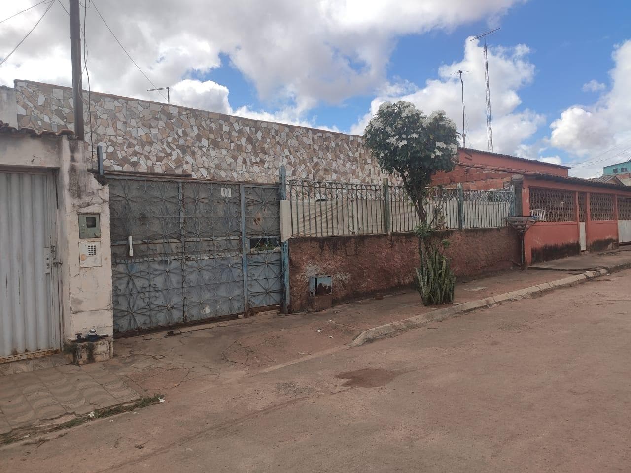 Foto 5 de 5: Casa em leilão em Valparaíso De Goiás - GO, bairro Jardim Oriente — Casa 59m² | Jardim Oriente, Valparaíso/GO | Próximo à BR-040 |