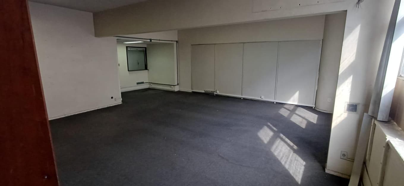 Foto 42 de 57: Comercial em leilão em Rio De Janeiro - RJ, bairro Centro — Conjunto Comercial 377m² na Av. Presidente Vargas, 583 | Centro/RJ | Próximo ao Metrô Uruguaiana e Candelária | Oportunidade para Investidores!