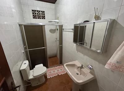 Foto 13 de 29: Casa em leilão em Ji-paraná - RO — Casa com 2 quartos (1 suíte) com área de 232,50m² - Nova Brasília, Ji-Paraná/RO