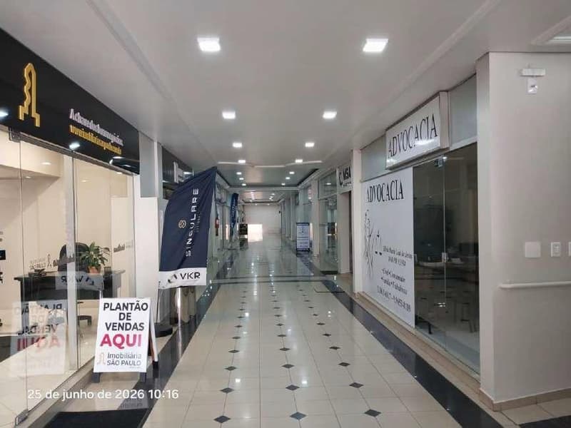 Foto 7 de 10: Comercial em leilão em Araucária - PR, bairro Centro — Sala comercial com vaga de garagem na Avenida Dr. Victor do Amaral nº 588, Araucária/PR