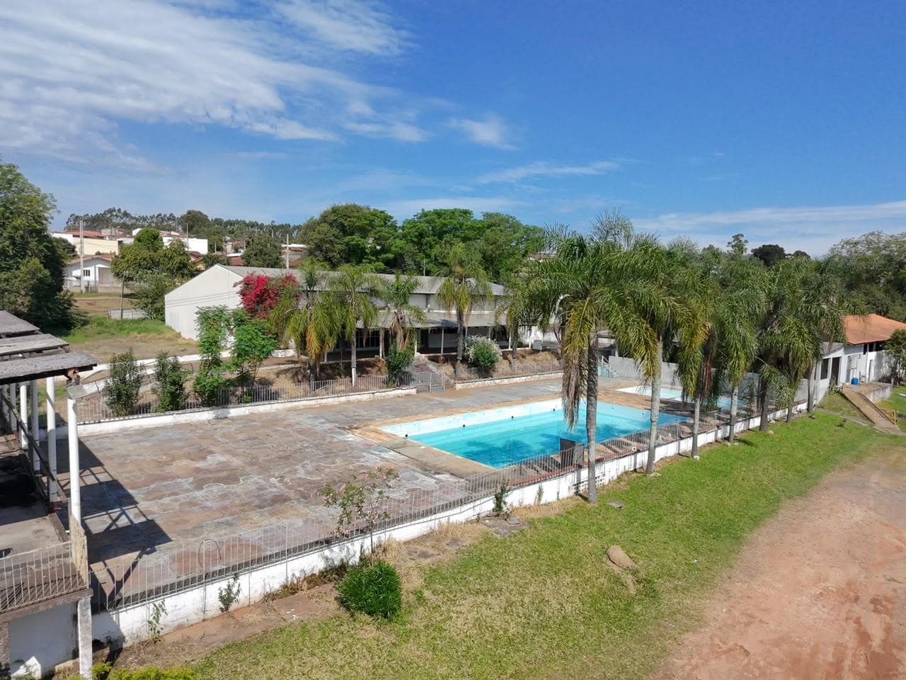 Terreno em leilão em Jaguariaíva - PR, bairro Potreiro — Antigo Clube Capivari com 12.314 m² de terreno e diversas benfeitorias em Jaguariaíva/PR
