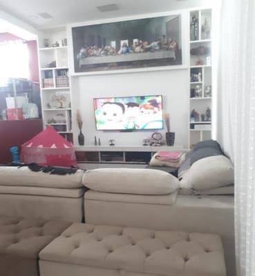 Foto 6 de 25: Casa em leilão em Santana De Parnaíba - SP, bairro Suru — Casa 283m² c/ Piscina | Condomínio New Ville, Santana de Parnaíba/SP | Terreno 343m² | Segurança 24h & Alto Padrão em Bairro Suru!