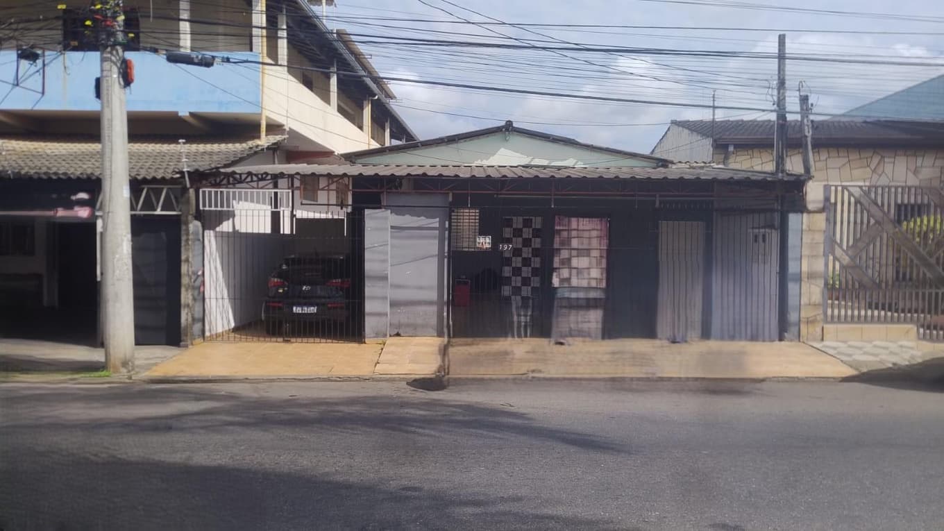 Foto 1 de 3: Casa em leilão em Sorocaba - SP — Casa 300m², Vila Helena, em Sorocaba/SP - Ocupado