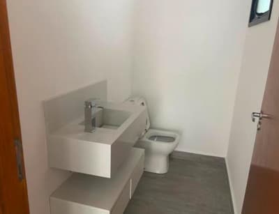 Foto 11 de 18: Casa em leilão em Arujá - SP, bairro Jardim Imperial — Casa_Condominio, Desocupado, 298.0 m2, ARUJÁ / SP