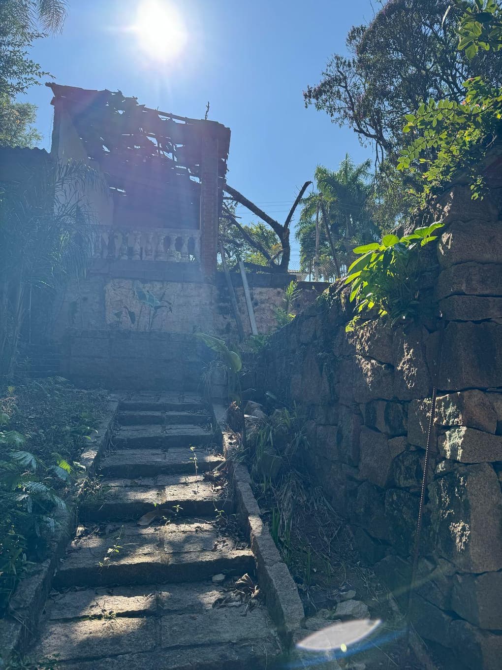 Foto 3 de 16: Casa em leilão em Itatiba - SP — CHÁCARA COM 2.000m² - REAL PARQUE D. PEDRO I - ITATIBA/SP