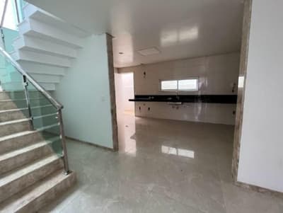 Foto 8 de 12: Casa em leilão em Garanhuns - PE, bairro Severiano Moraes Filho — SOBRADO RESIDENCIAL | A.T. 245,71 M² E A.C 261,73 M² BAIRRO SEVERINO MORAES FILHO | GARANHUNS/PE - LEILÃO EMPRESARIAL SISTÊMICO SICREDI
