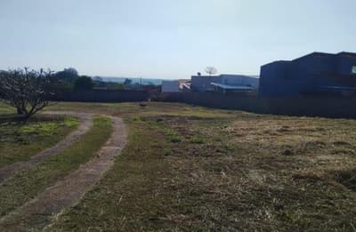 Foto 1 de 7: Terreno em leilão em Taiúva - SP — Terreno, A.T. 2.200m², Centro, Taiuva/SP