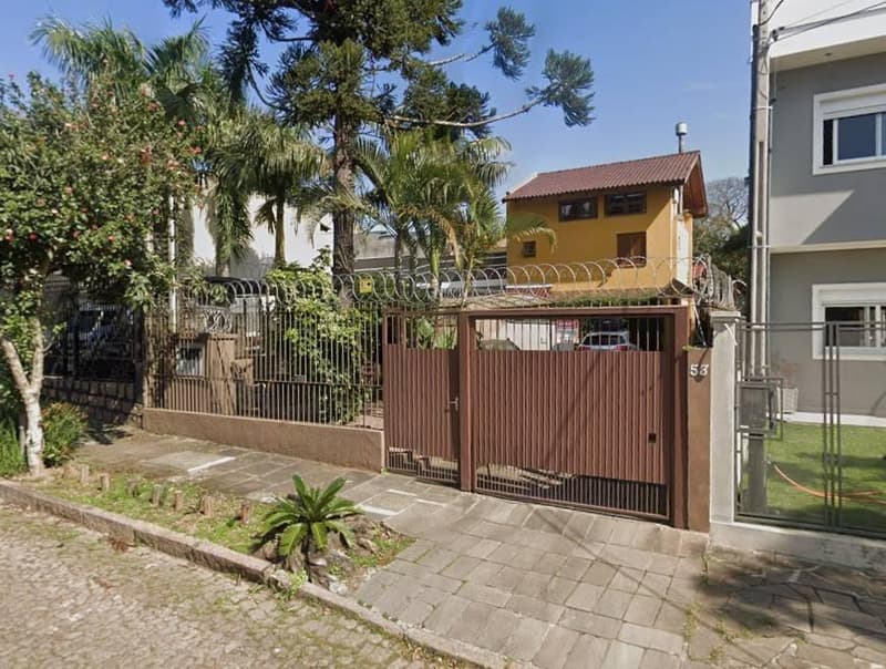 Foto 2 de 3: Casa em leilão em Porto Alegre - RS, bairro Teresopolis — Casa, Porto Alegre / RS