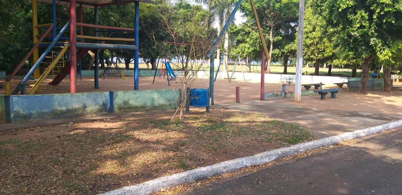 Foto 20 de 20: Terreno em leilão em Borborema - SP — Rancho Recanto da Onça, às margens do rio Tietê
