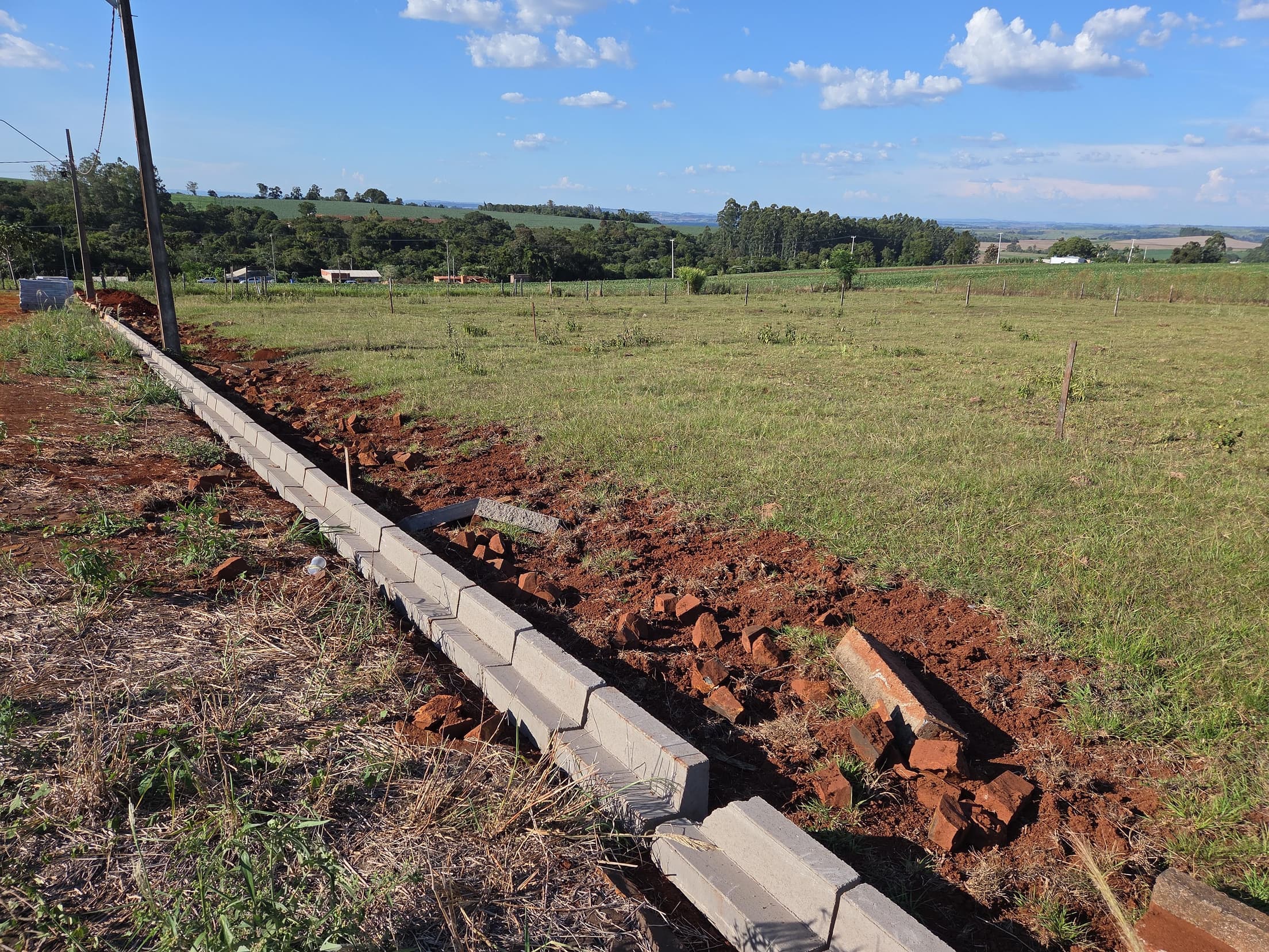 Foto 3 de 6: Terreno em leilão em Nova Prata Do Iguaçu - PR, bairro São Cristóvão — LOTE URBANO Nº 03 DA QUADRA 09 DA RUA MARCO BURGREVER, Nº 905, BAIRRO SÃO CRISTÓVÃO LOCALIZADO EM NOVA PRATA DO IGUAÇU/PR - ÁREA DE 581,62M²