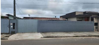 Terreno em leilão em Barra Velha - SC — Terreno de 407,12m2 com casa de 50,00m2 em Barra Velha/SC - Rua João Alberto dos Santos, nº 917 - Massa Falida de Grahl S/A. Equipamentos Rodoviários e Industriais