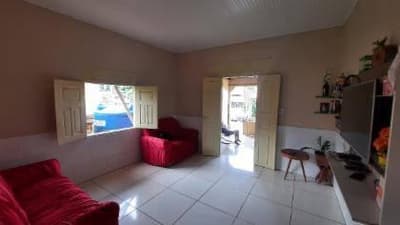 Foto 5 de 10: Casa em leilão em Rio Branco - AC, bairro Vitória — Casa 110m² com Terreno 270,3m² | Rio Branco-AC | Vitória - 4 Dormitórios, 4 Banheiros - Financiamento até 420 Meses!