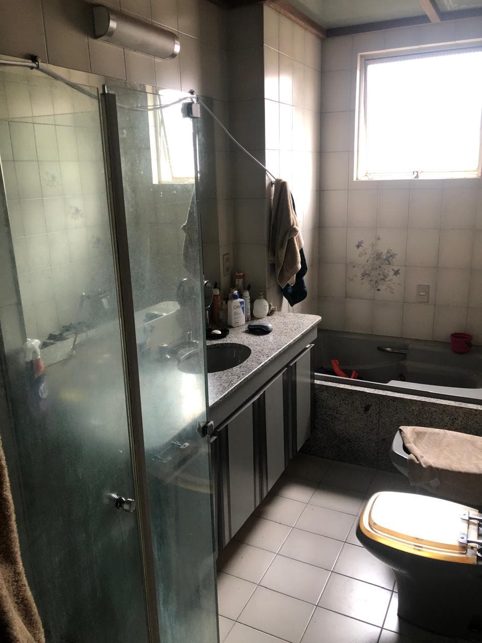 Foto 2 de 32: Apartamento em leilão em Belo Horizonte - MG — imóvel em Belo Horizonte/MG