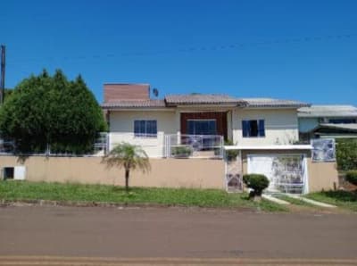Foto 1 de 2: Casa em leilão em Xanxerê - SC, bairro Vila Sésamo — Casa 129m², Bairro Vila Sésamo, Xanxerê/SC