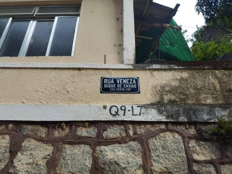 Foto 3 de 5: Terreno em leilão em Duque De Caxias - RJ, bairro Alto Da Serra — Lote, Ocupado, Duque De Caxias / RJ (35% abaixo da avaliação)