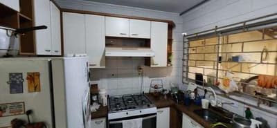 Foto 7 de 9: Casa em leilão em Curitiba - PR, bairro Alto — Direitos aquisitivos sobre o sobrado localizado na Rua Heitor Baggio Vidal, 1039, Bairro Alto - Curitiba/PR