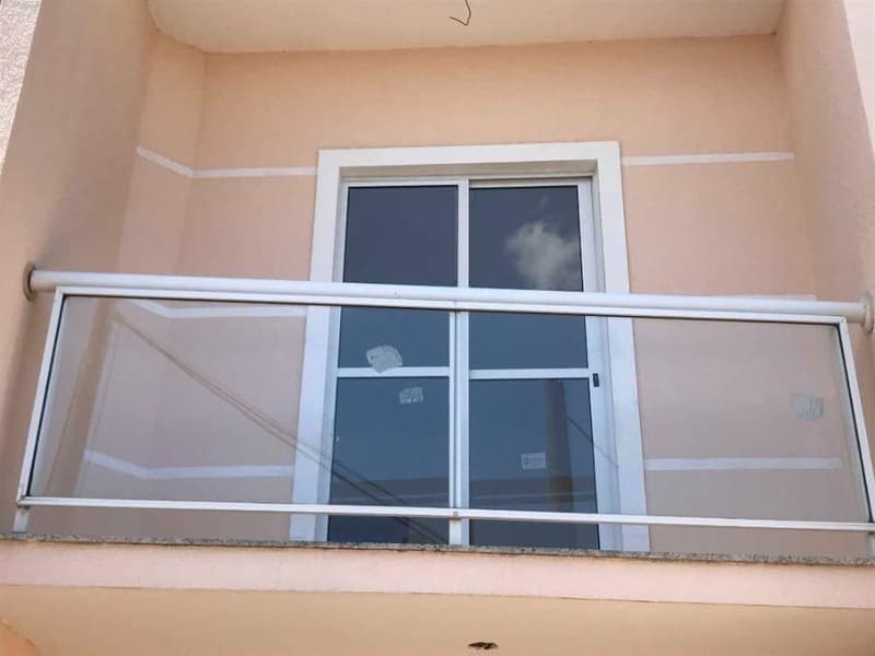 Foto 6 de 15: Casa em leilão em Nova Iguaçu - RJ, bairro Jardim da Viga — Casa 82m² com Terreno 66m² | Nova Iguaçu-RJ | Jardim da Viga | 3 Dorms - Próximo ao Sesc Nova Iguaçu e a Universidade Federal Rural do Rio de Janeiro - Campus Nova Iguaçu - Financiamento até 420 Meses!