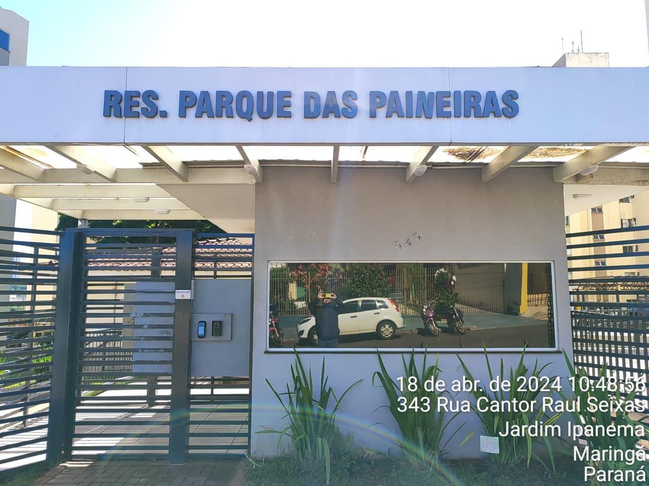 Apartamento em leilão em Maringá - PR, bairro Jardim Ipanema — Direitos Aquisitivos sobre Imóvel Urbano: Apartamento sob nº 401, localizado no quarto pavimento ou quarto andar do Residencial Parque da Paineiras, Maringá/PR