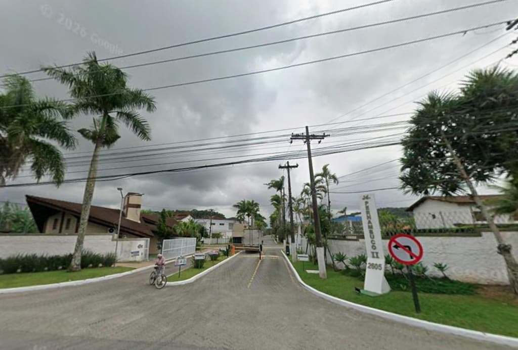 Foto 2 de 5: Casa em leilão em Guarujá - SP, bairro Jardim Pernambuco Ii — Casa 202m² com Terreno 360m² | Guarujá-SP | Condomínio Jardim Pernambuco II