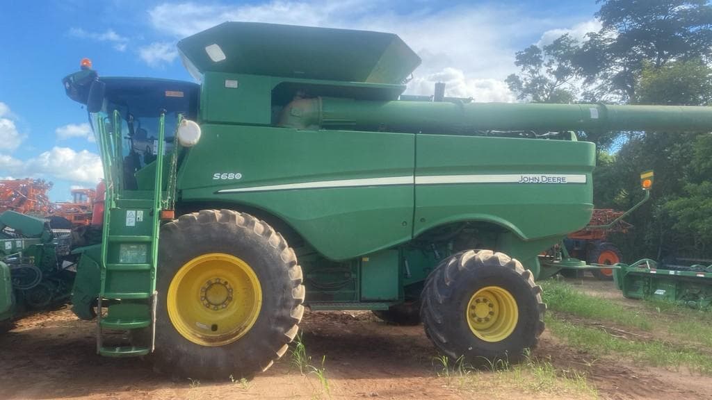 Imóvel em leilão em Querência - MT — COLHEITADEIRA DE GRAOS JOHN DEERE S680, ANO 2015, SÉRIE: 1CQS680ACF0110233 (Ref.: LIM202400615)