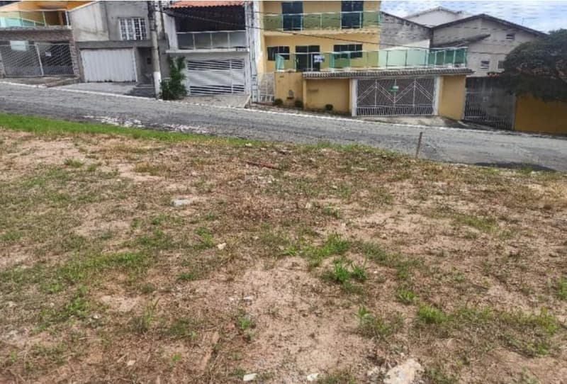 Comercial em leilão em Mogi Das Cruzes - SP, bairro Jardim Rubi — IMÓVEL URBANO com a.t. 140,84 m2 Em MOGI DAS CRUZES/SP