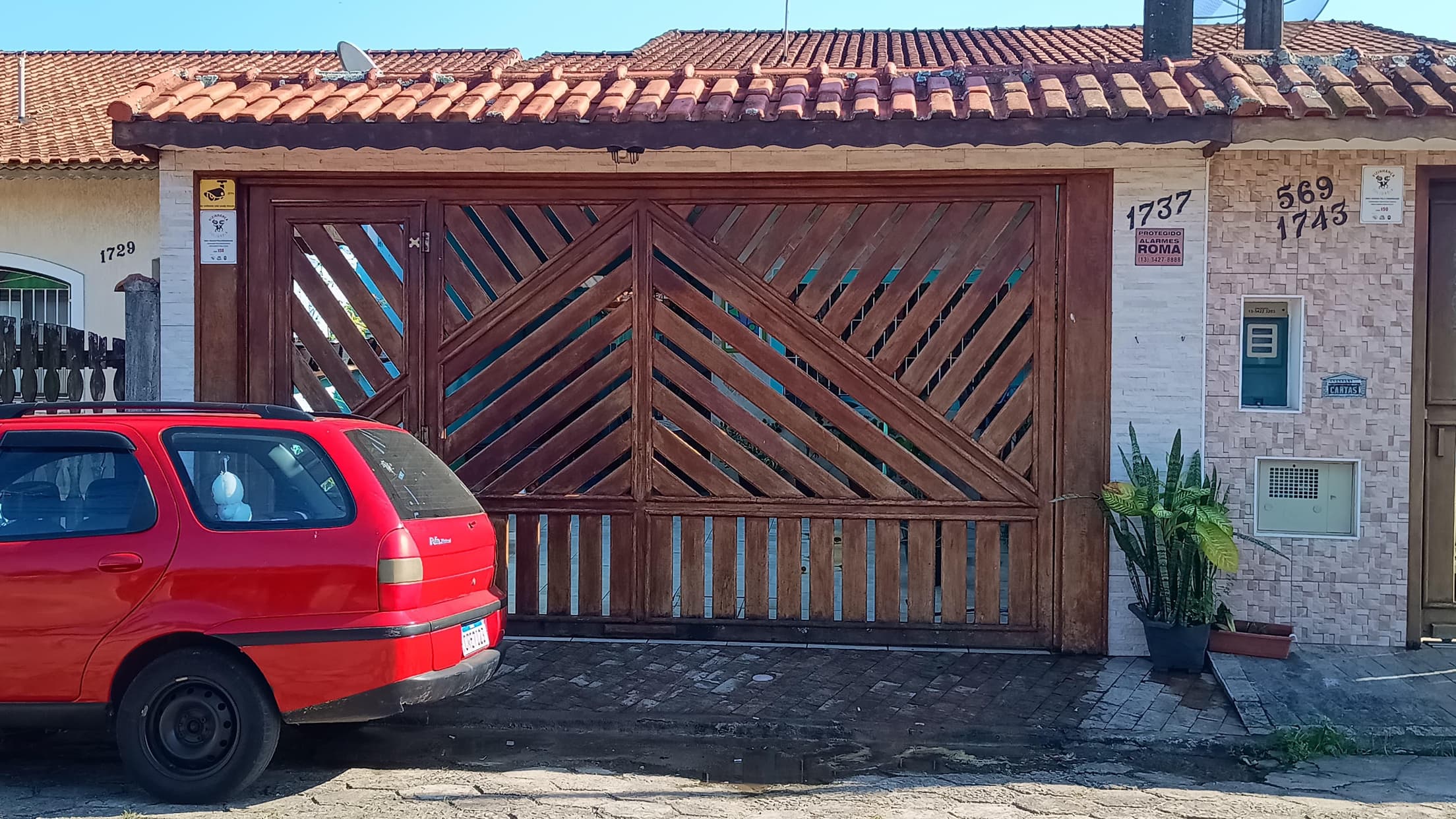 Foto 1 de 5: Casa em leilão em Itanhaém - SP — Casa 150m², Jardim Suarão, em Itanhaém/SP - Ocupada