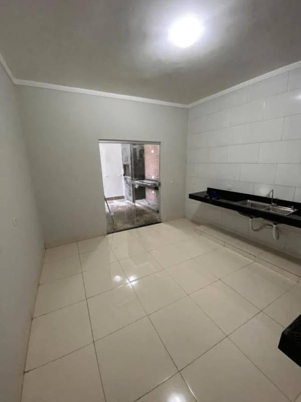Foto 5 de 9: Casa em leilão em Itumbiara - GO — Casa 128,18m² com Terreno 187,5m² | Itumbiara-GO | Residencial Sonho Verde - 3 Dorms, 3 WCs e 1 Vaga - Financiamento até 420 Meses!