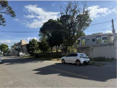 Foto 25 de 26: Terreno em leilão em Curitiba - PR, bairro Água Verde — Direitos que os executados possuem sobre a parte ideal correspondente a 25% do terreno com área de 654.00m2, sem benfeitorias - Bairro Água Verde - Curitiba/PR.