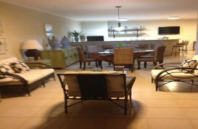Foto 10 de 13: Casa em leilão em Nova Andradina - MS — Casa, A.T. 800m², A.C. 178m², 2 vagas, Churrasqueira, Piscina, Centro