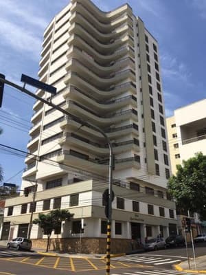 Apartamento em leilão em Presidente Prudente - SP — Apartamento 4 dormitórios. Área útil 454,17m². 2 vagas.