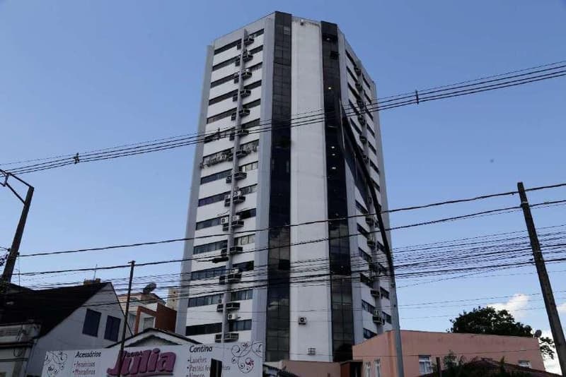 Foto 9 de 11: Comercial em leilão em União Da Vitória - PR — Sala Comercial nº 82, no Edifício Executive Center União, com área total de 59,70 m² e área privativa de 49,22m² em União da Vitória/PR.