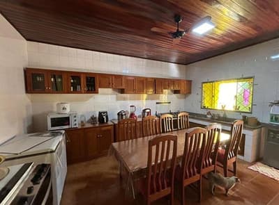 Foto 19 de 29: Casa em leilão em Ji-paraná - RO — Casa com 2 quartos (1 suíte) com área de 232,50m² - Nova Brasília, Ji-Paraná/RO