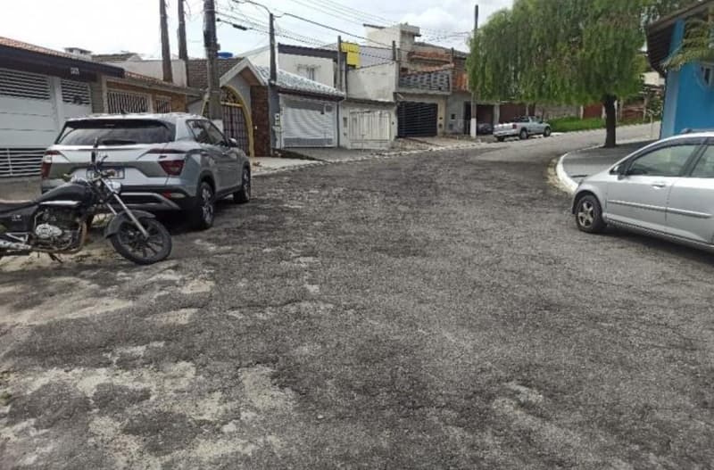 Foto 6 de 6: Comercial em leilão em Mogi Das Cruzes - SP — IMÓVEL URBANO COM ÁREA DE 331,85 m2 Em MOGI DAS CRUZES/SP