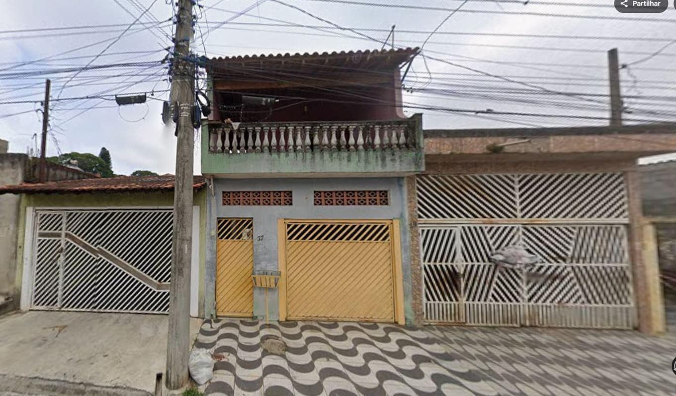 Terreno em leilão em Suzano - SP, bairro Zona Jaguari — Direitos aquisitivos decorrentes da escritura de compra e venda de um terreno com 150m ² constituído pela METADE do Lote n° 20 (vinte) da quadra n° 28 (vinte e oito), da Cidade Boa Vista, Suzano/SP