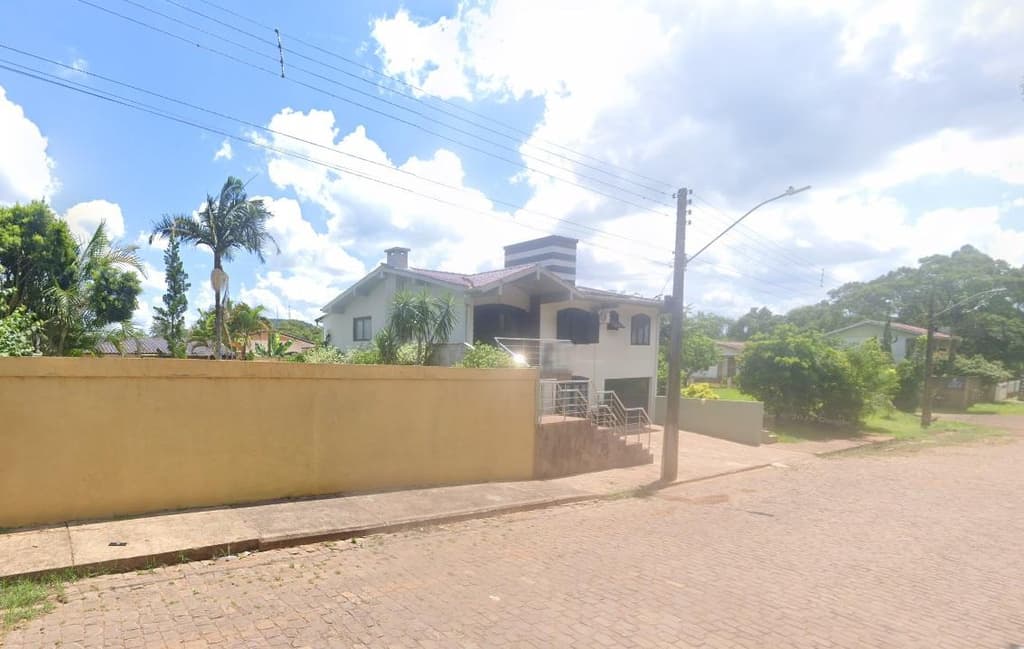 Foto 2 de 3: Casa em leilão em Estrela - RS — Casa 357m², Chacrinha, Estrela/RS - Ocupada