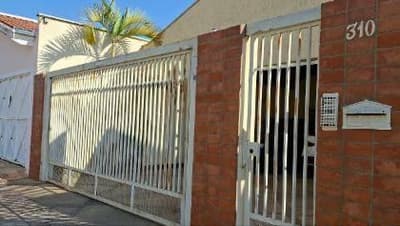 Foto 3 de 6: Casa em leilão em Botucatu - SP, bairro Centro — Casa, Botucatu / SP