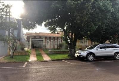 Foto 1 de 5: Casa em leilão em Cascavel - PR, bairro Recanto Tropical — IMÓVEL URBANO COM ÁREA TOTAL DE 450,00 m2- Em CASCAVEL/PR