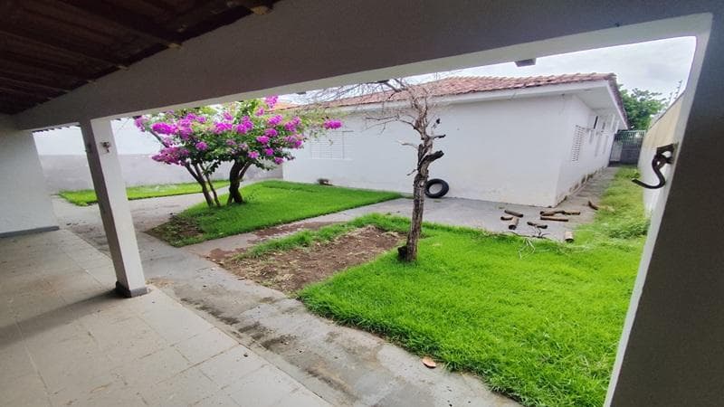 Foto 10 de 13: Casa em leilão em Cuiabá - MT, bairro Loteamento Jardim Itália — CASA RESIDENCIAL | A.T. 420 M² | A.C 193,35 M² | BAIRRO: LOTEAMENTO JARDIM ITÁLIA | CUIABÁ/MT