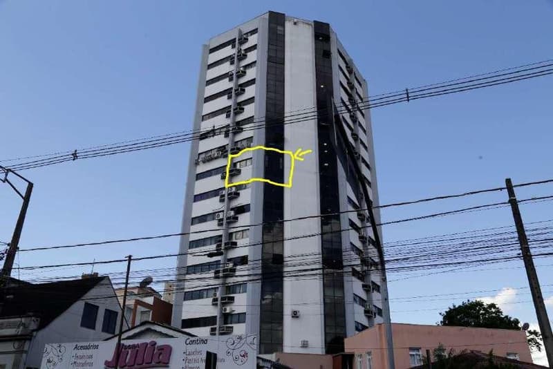 Comercial em leilão em União Da Vitória - PR — Sala Comercial nº 82, no Edifício Executive Center União, com área total de 59,70 m² e área privativa de 49,22m² em União da Vitória/PR.