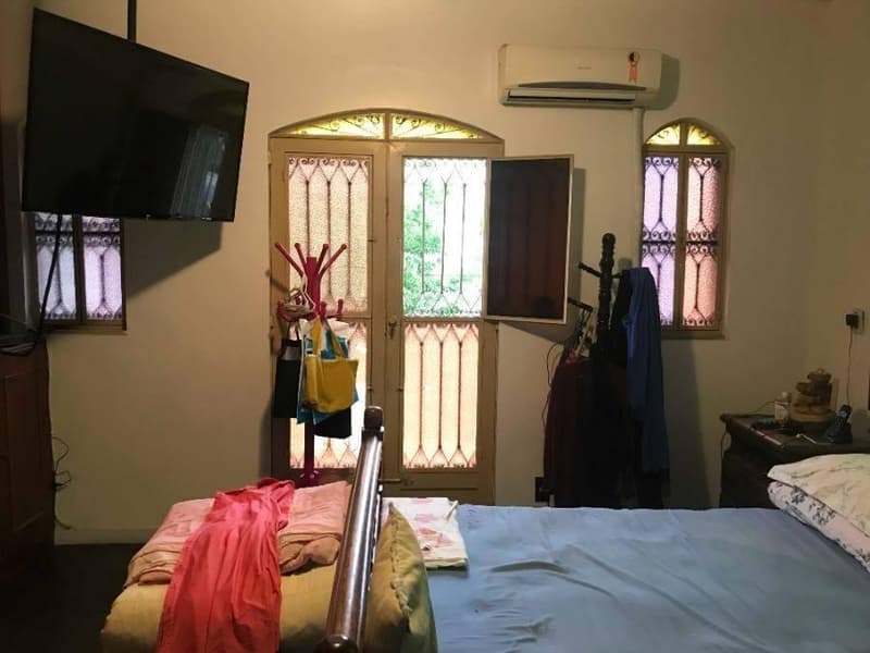 Foto 15 de 21: Casa em leilão em Rio De Janeiro - RJ, bairro Bento Ribeiro — Casa 204m² com Terreno 164m² | Rio De Janeiro-RJ | Bento Ribeiro - Com 4 Dormitórios, 400mts Estação de Trem Marechal Hermes - Financiamento até 420 Meses!