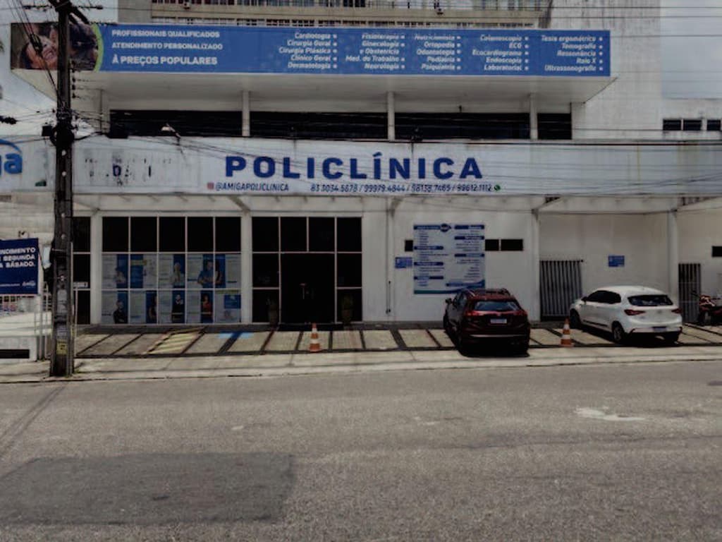 Foto 1 de 9: Comercial em leilão em João Pessoa - PB — Prédio com dois pavimentos situado na Avenida Getúlio Vargas