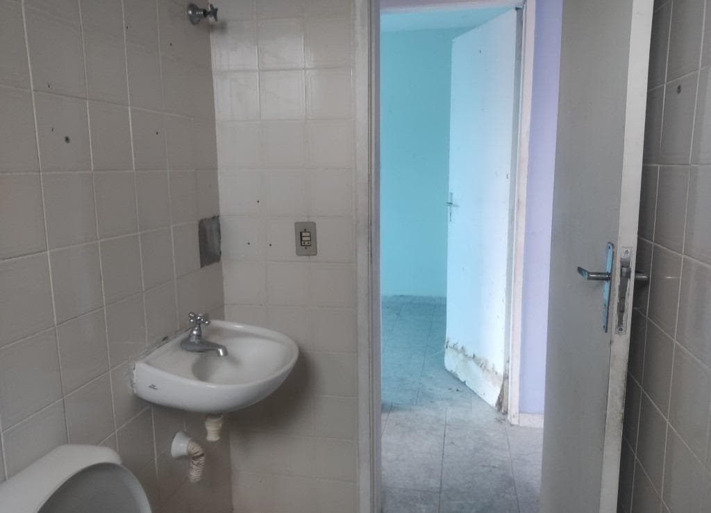 Foto 44 de 60: Apartamento em leilão em Nilópolis - RJ — Apto. 50m², Desocupado, no Centro, Nilópolis/RJ