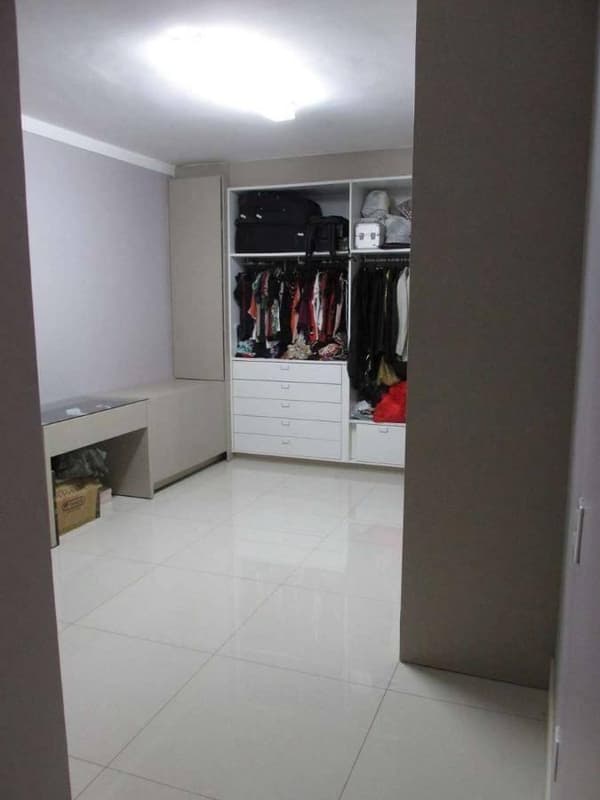 Foto 6 de 23: Casa em leilão em Trindade - GO — Casa, Ocupado, 614.0 m2, Trindade / GO (17% abaixo da avaliação)