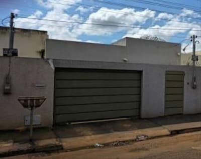 Foto 11 de 11: Casa em leilão em Santa Helena De Goiás - GO, bairro Centro — Casa, Ocupado, Santa Helena De Goiás / GO (36% abaixo da avaliação)