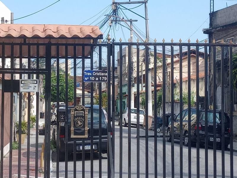 Foto 3 de 4: Casa em leilão em São Gonçalo - RJ, bairro Venda Da Cruz — Casa, Ocupado, São Gonçalo / RJ (53% abaixo da avaliação)