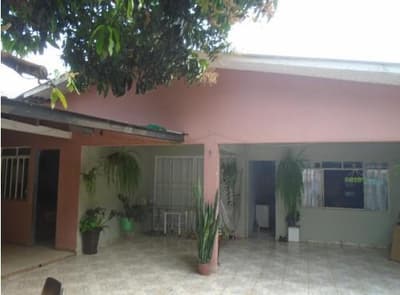 Foto 1 de 4: Casa em leilão em Foz Do Iguaçu - PR — Lote contendo duas casas, Foz do Iguaçu/PR